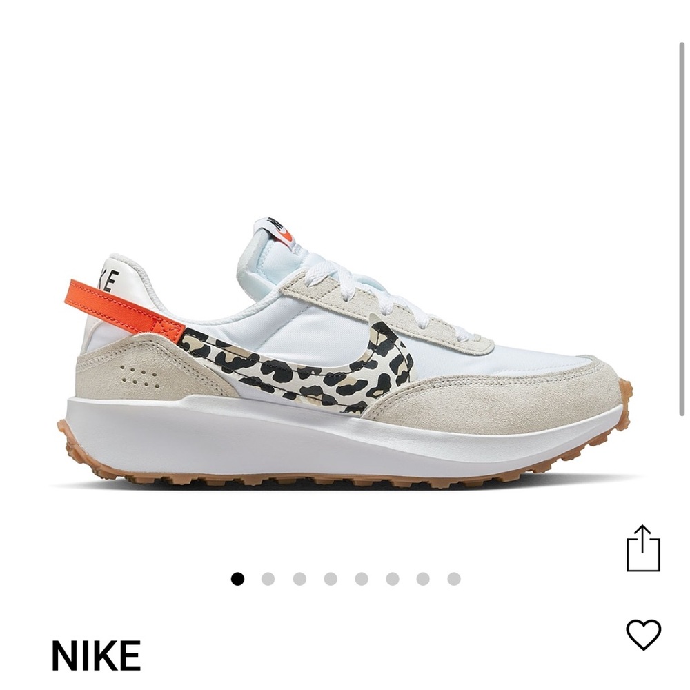 Women’s Nike 1972 sneakers size 10